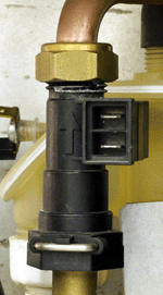 fr domicompact f24b h41-300 fls leads off.gif